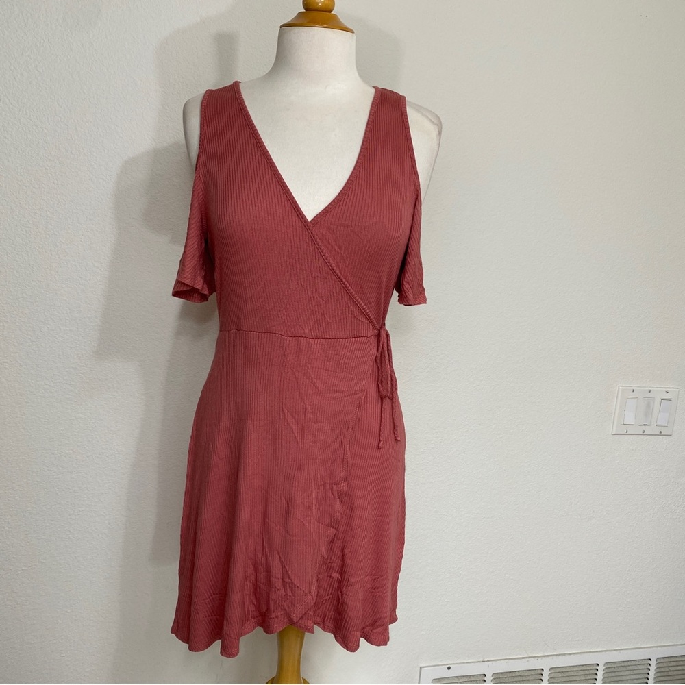 Moon Kiss Mauve Ribbed Cutout Shoulder Mini Dress Size Large Bohemian Casual